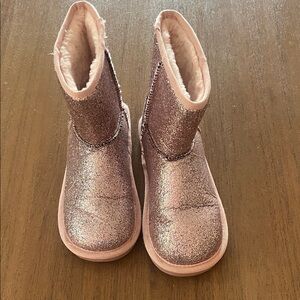 Joe Fresh Kids' Glitter Pink Faux-Fur Boots